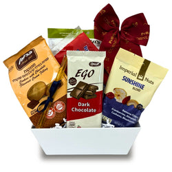 Sweet n' Kosher Gift Basket